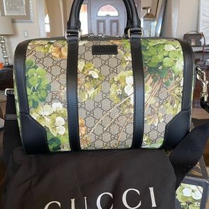 Gucci Blooms Boston Duffle with Gucci Crossbody 🎥